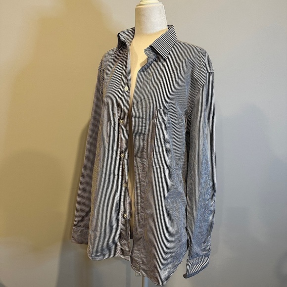 Zara Men Striped Button down - Picture 1 of 11